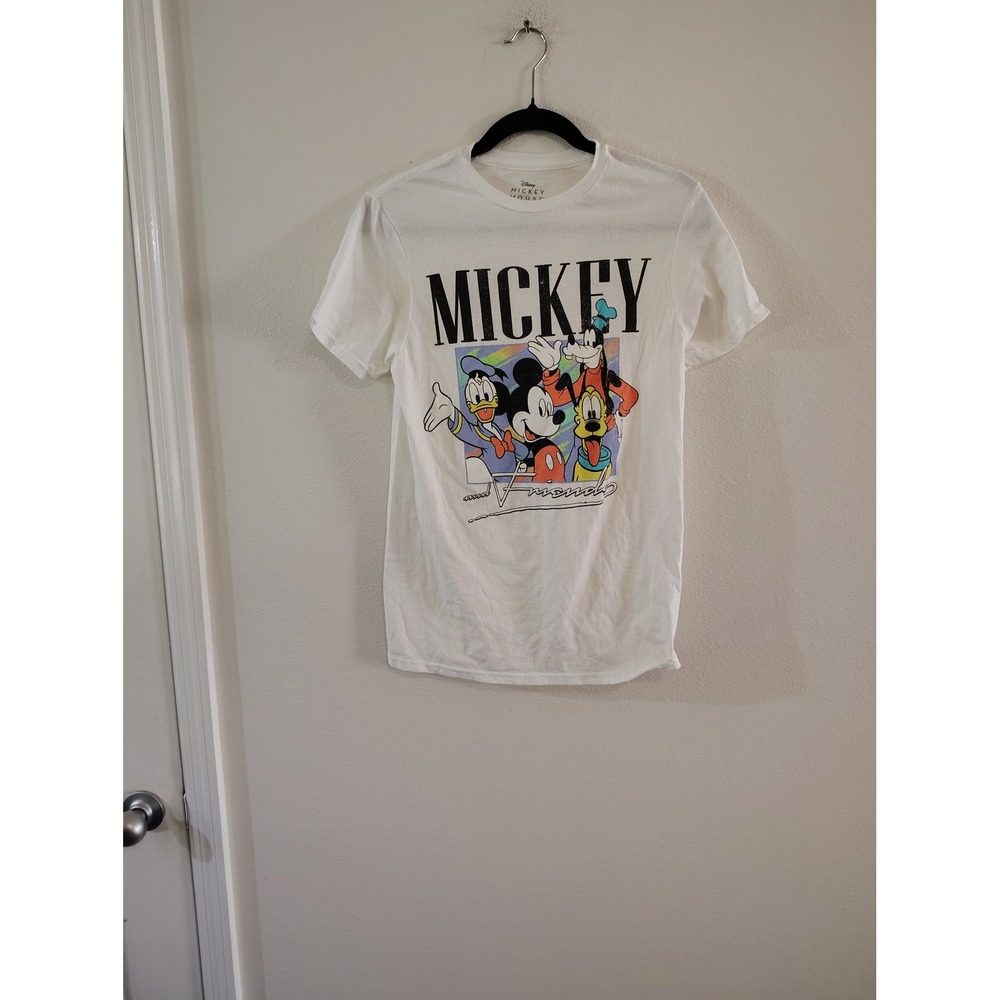 Disney Mickey Mouse and Friends Graphic T-Shirt White Small‎ Cotton Short Sleeve